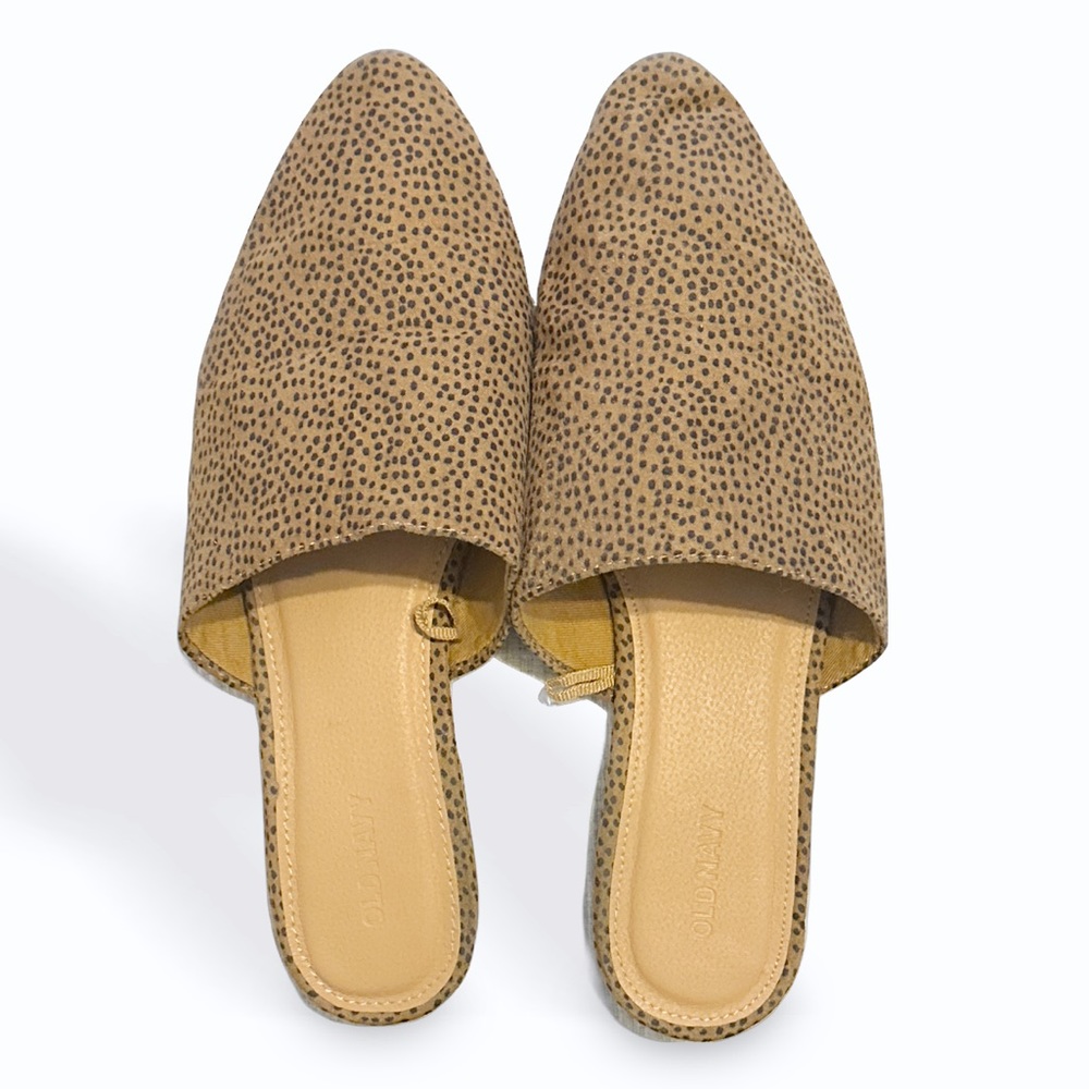 Old Navy Pointed Toe Mule Flats